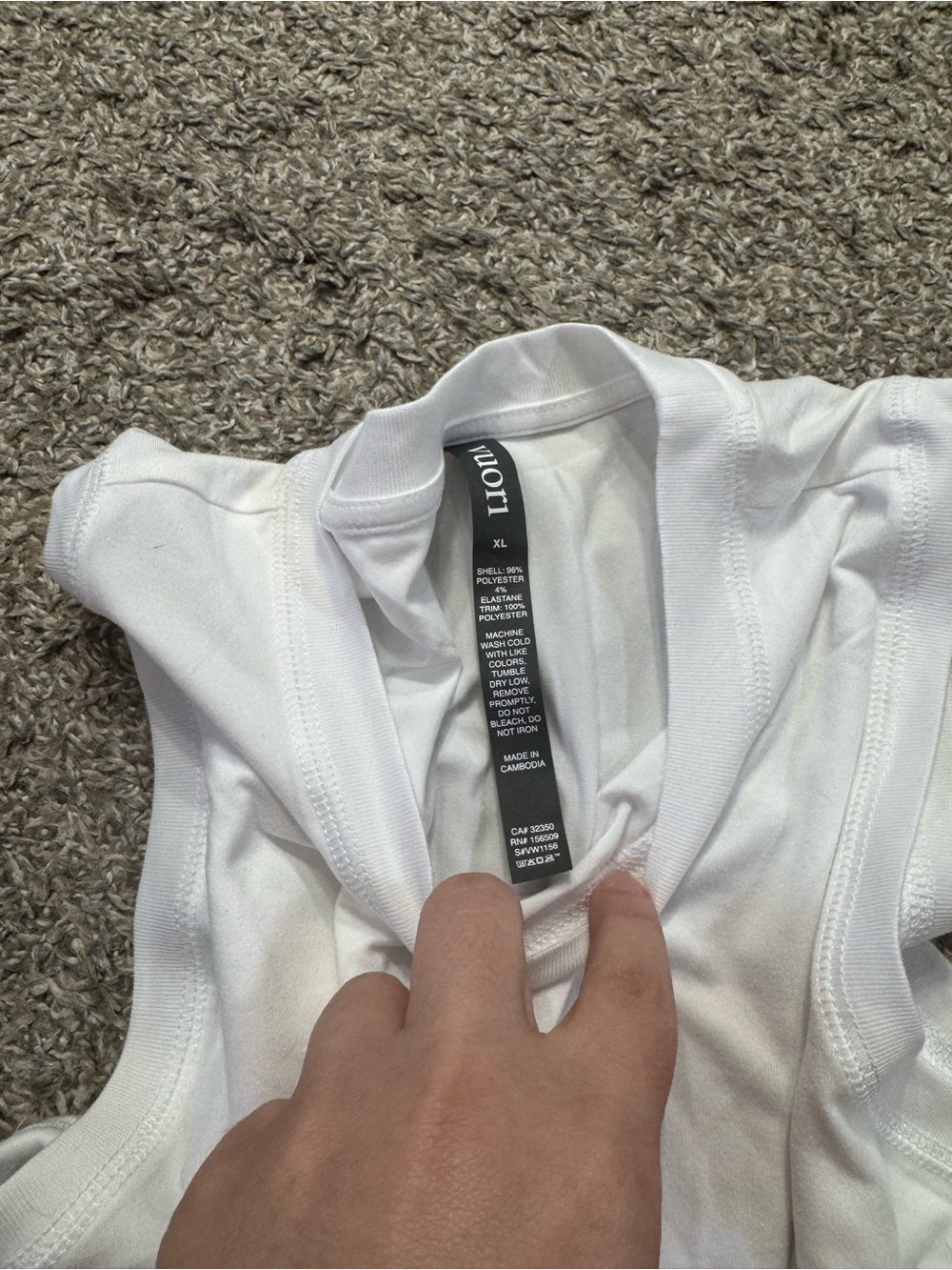 Vuori Energy Long Tank Top White - Picture 3 of 4